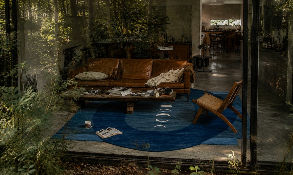 Best Rug for a Brown Leather Sofa